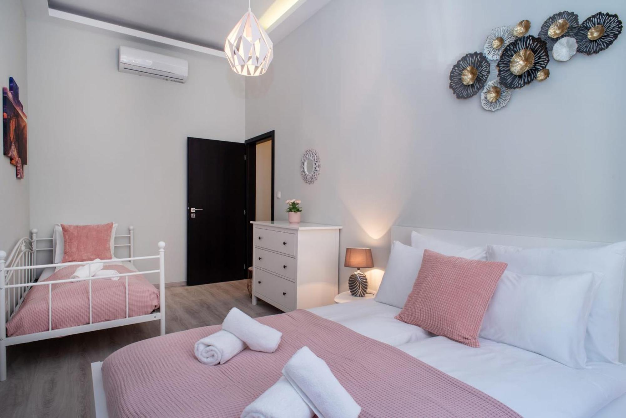 Very Central New And Large Ac Apartment 布达佩斯 外观 照片